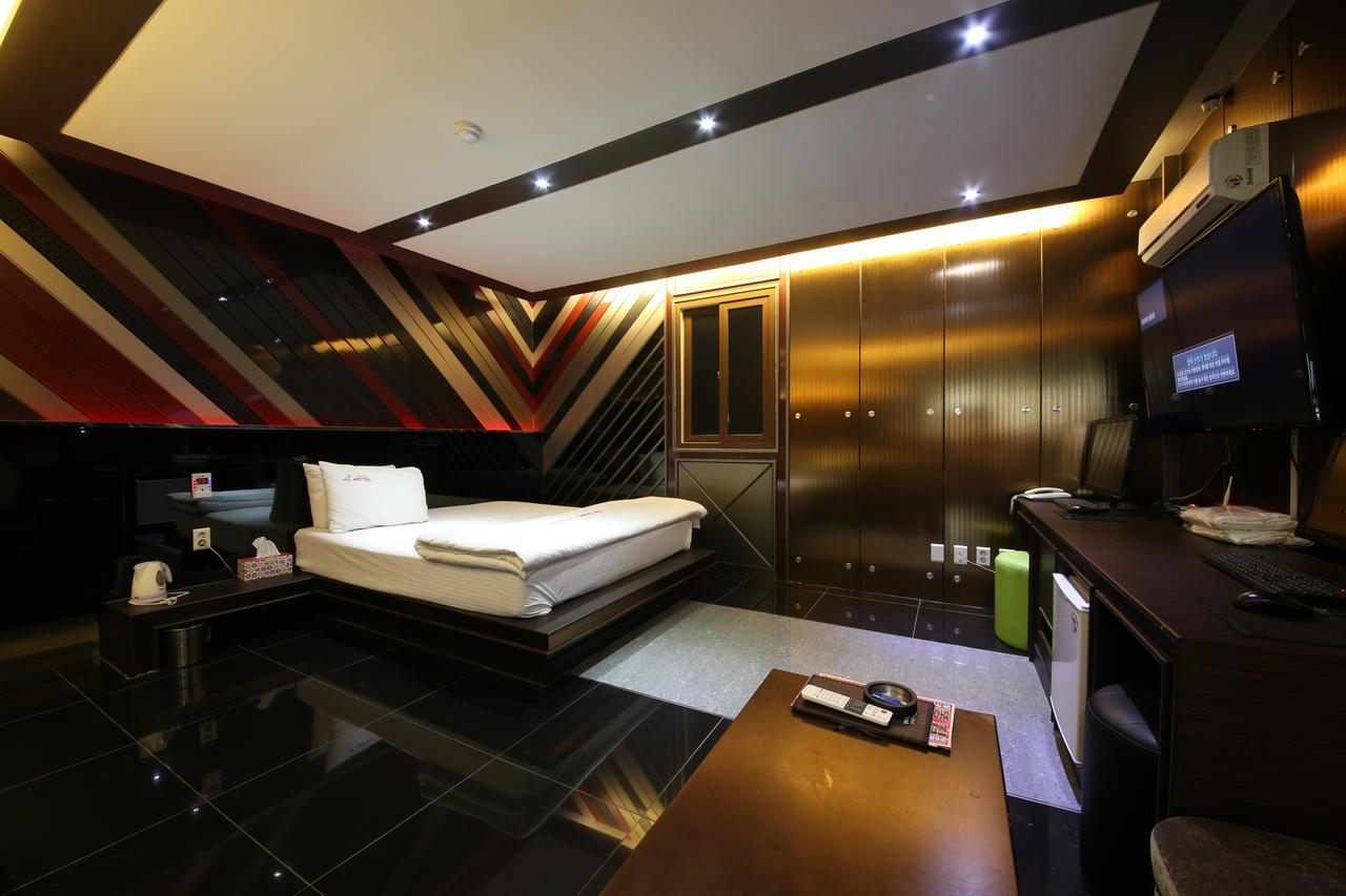 Daegu Piano Motel المظهر الخارجي الصورة